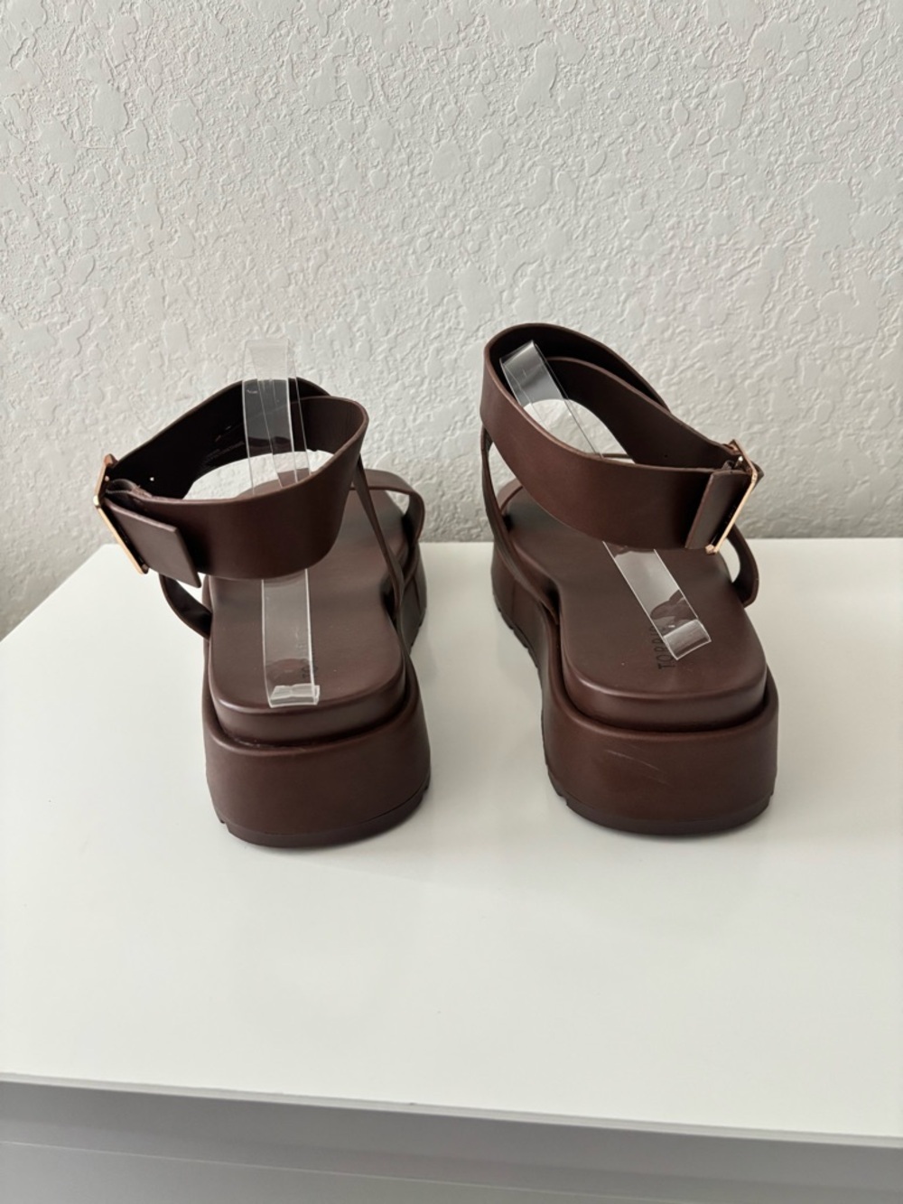 Torrid Buckle Wrap Flatform Sandal 10.5(WW) - Picture 6 of 9